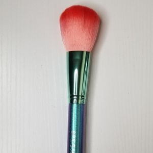 Spectrum × Disney makeup brush